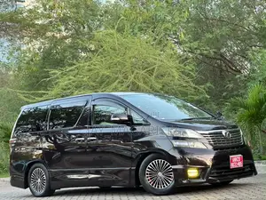 Toyota Vellfire 2010 Black