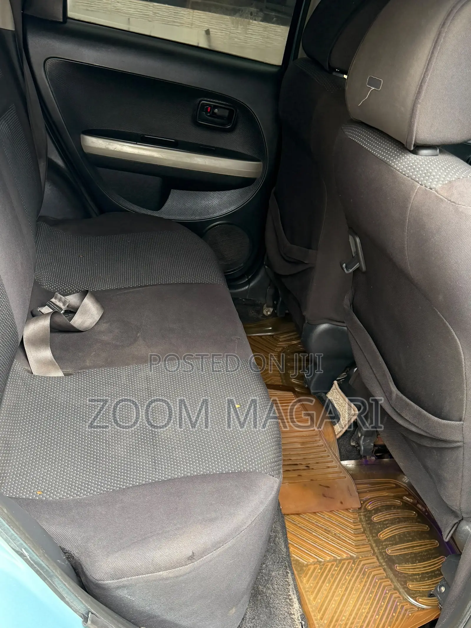 Toyota IST 2005 Blue