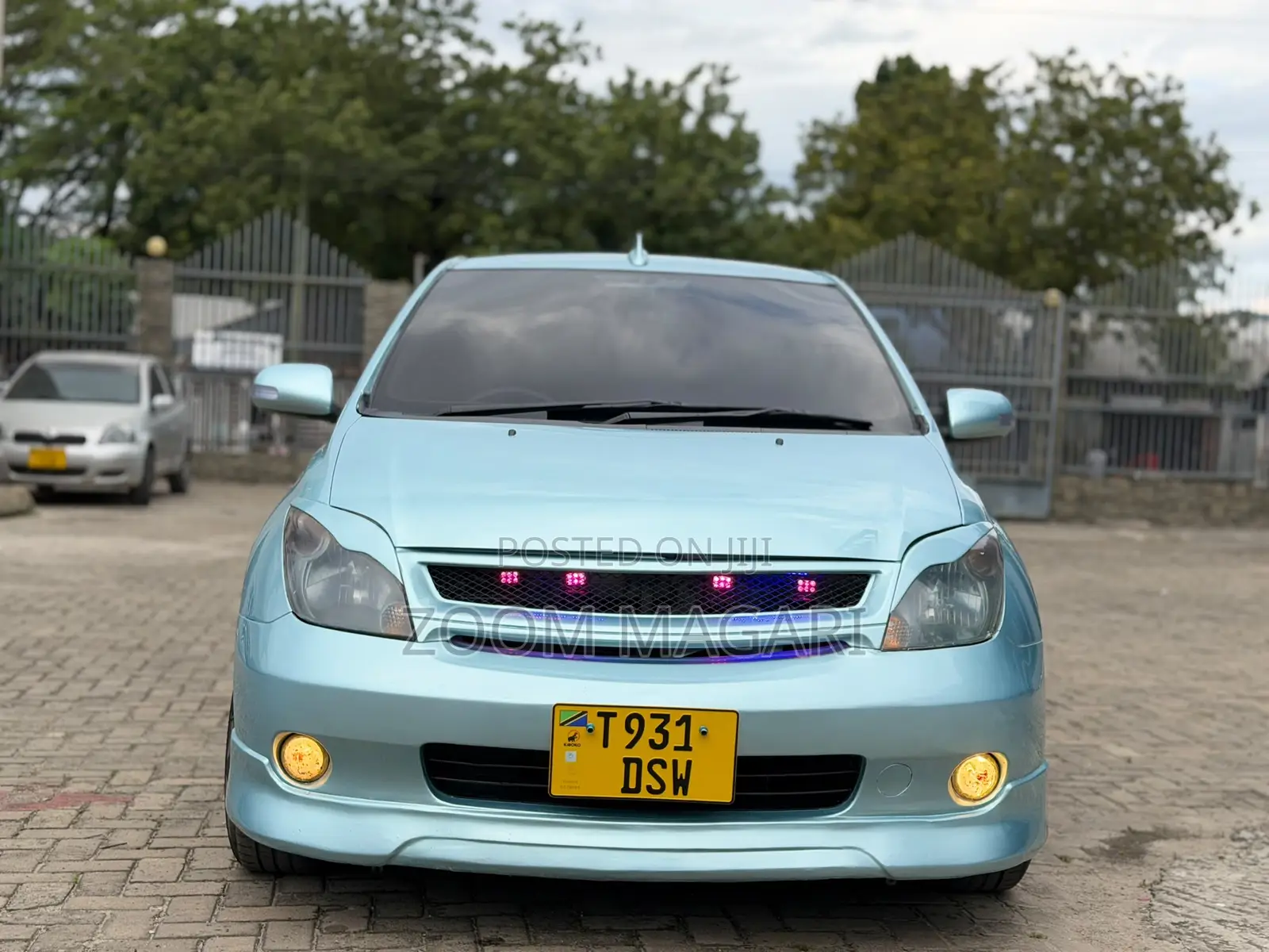 Toyota IST 2005 Blue