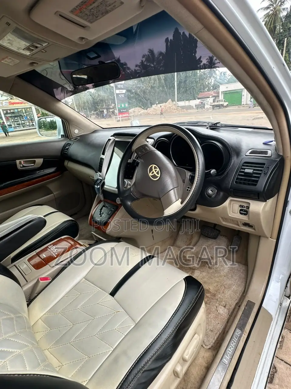 Toyota Harrier 2006 White