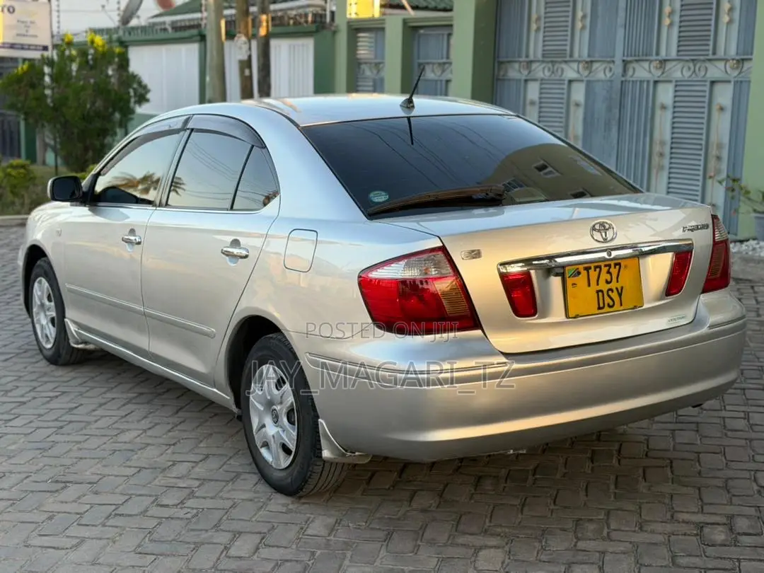 Toyota Premio 2004 Silver