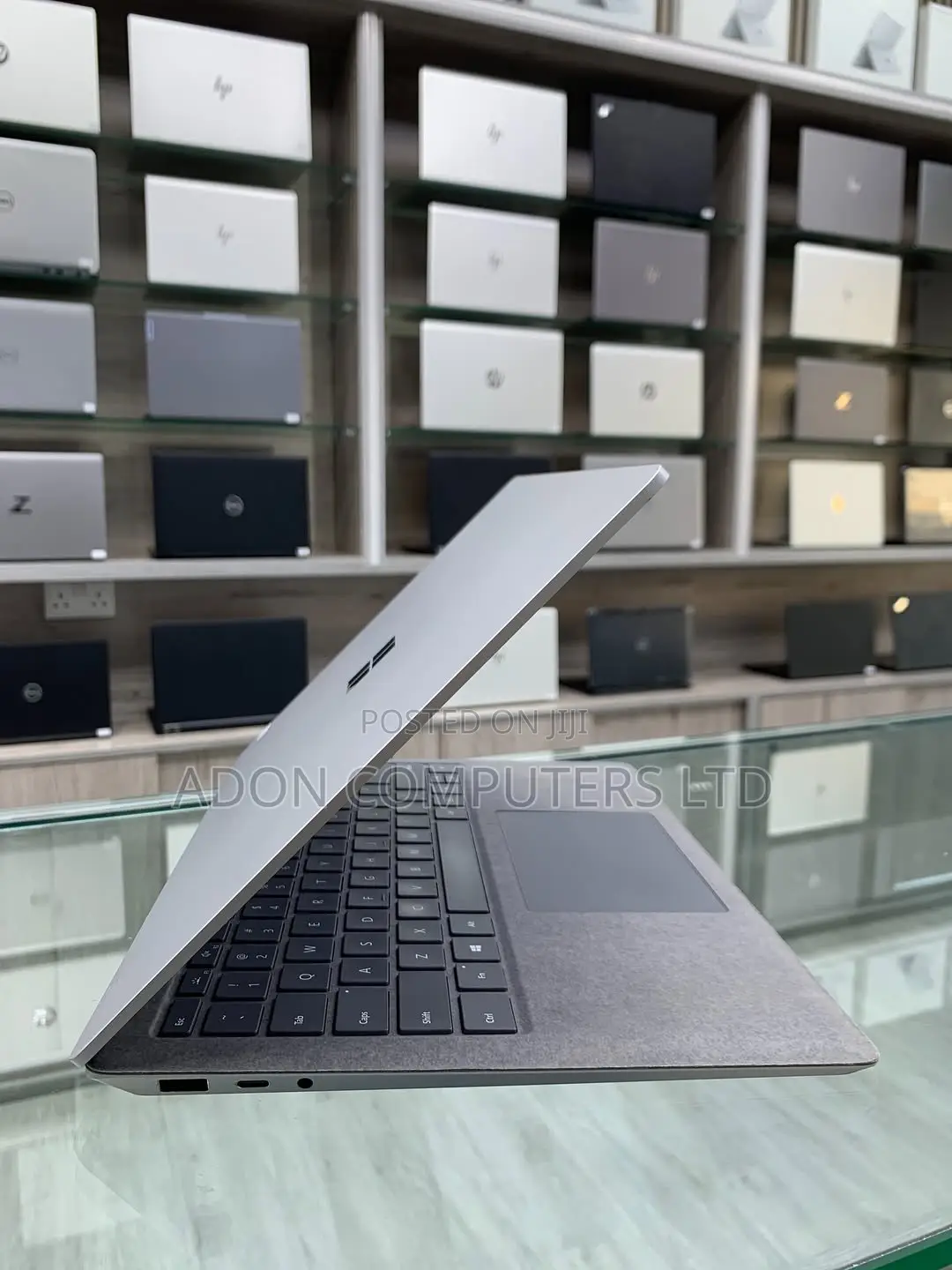 Laptop Microsoft Surface Laptop 8GB Intel Core i7 SSD 256GB