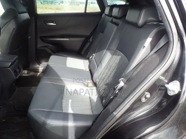 Toyota Harrier G 2021 Black