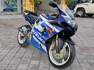 New Suzuki GSX-R 2004 Blue