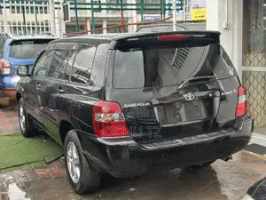 Toyota Kluger 2004 Black