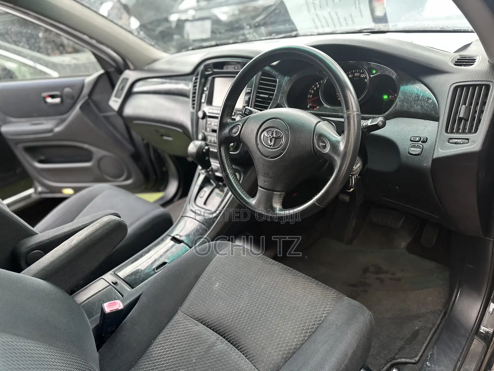 Toyota Kluger 2004 Black