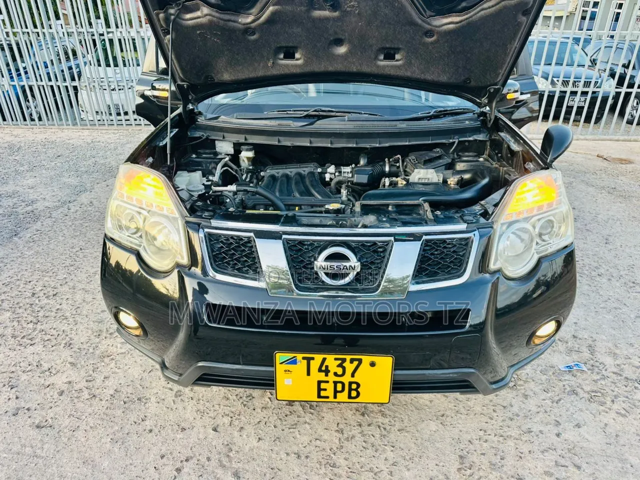 Nissan X-Trail 2011 Black