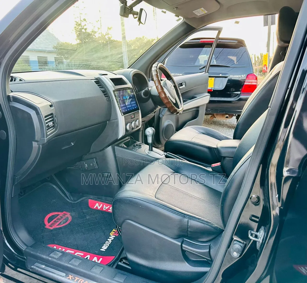 Nissan X-Trail 2011 Black