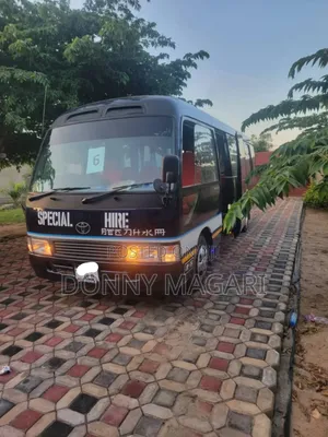 Toyota Coaster 2000 White