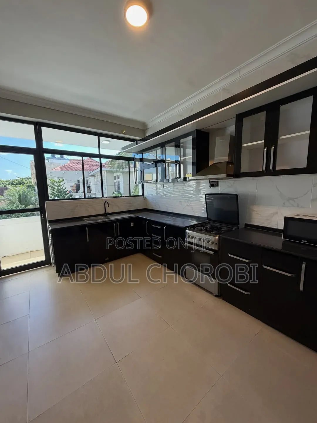 Furnished 2bdrm Apartment in Oyster Bay for rent