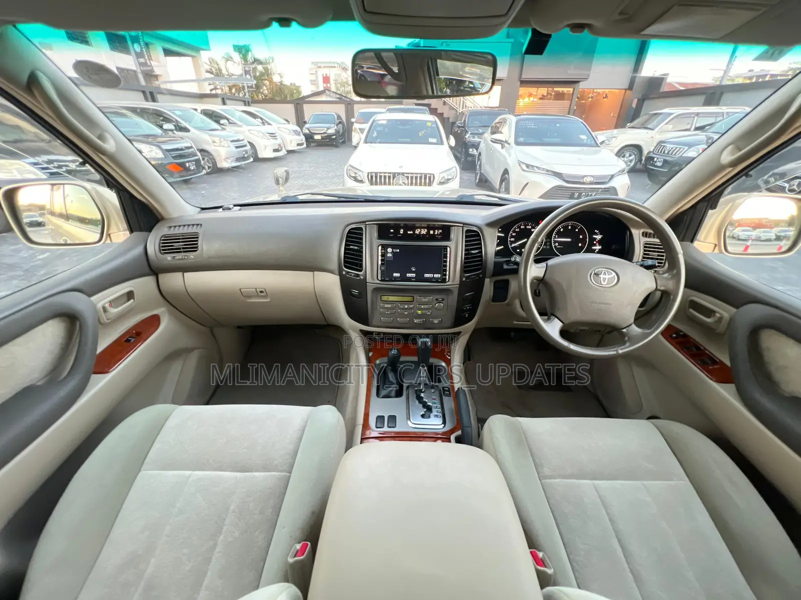 Toyota Land Cruiser 100 4.2 2006 Gray