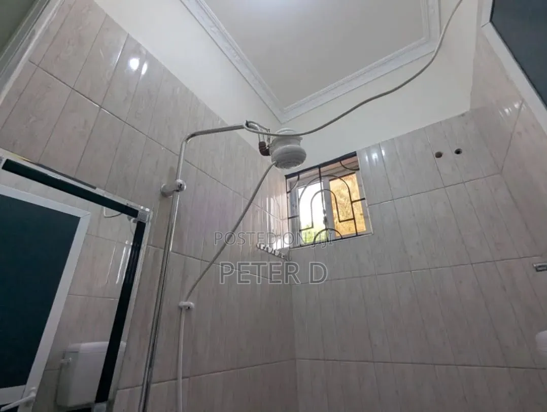 Furnished 1bdrm Apartment in Kimara for rent