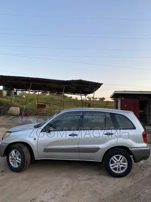 Toyota RAV4 Automatic 2003 Silver