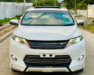 Toyota Harrier 2017 White