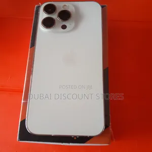 Apple iPhone 13 256 GB White