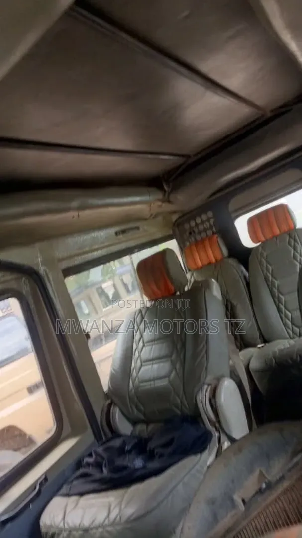 Toyota Land Cruiser 1998 Beige