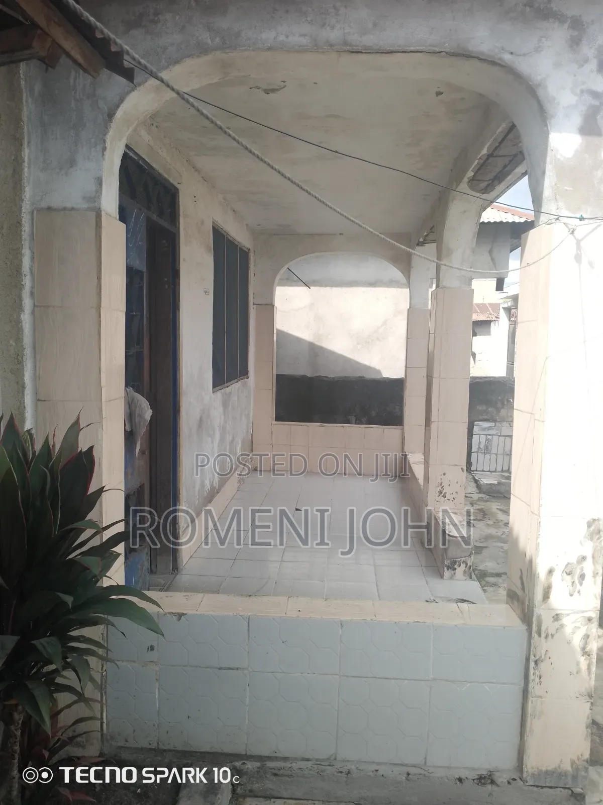 5bdrm House in Tanzania Daresalaam, Ilala for sale