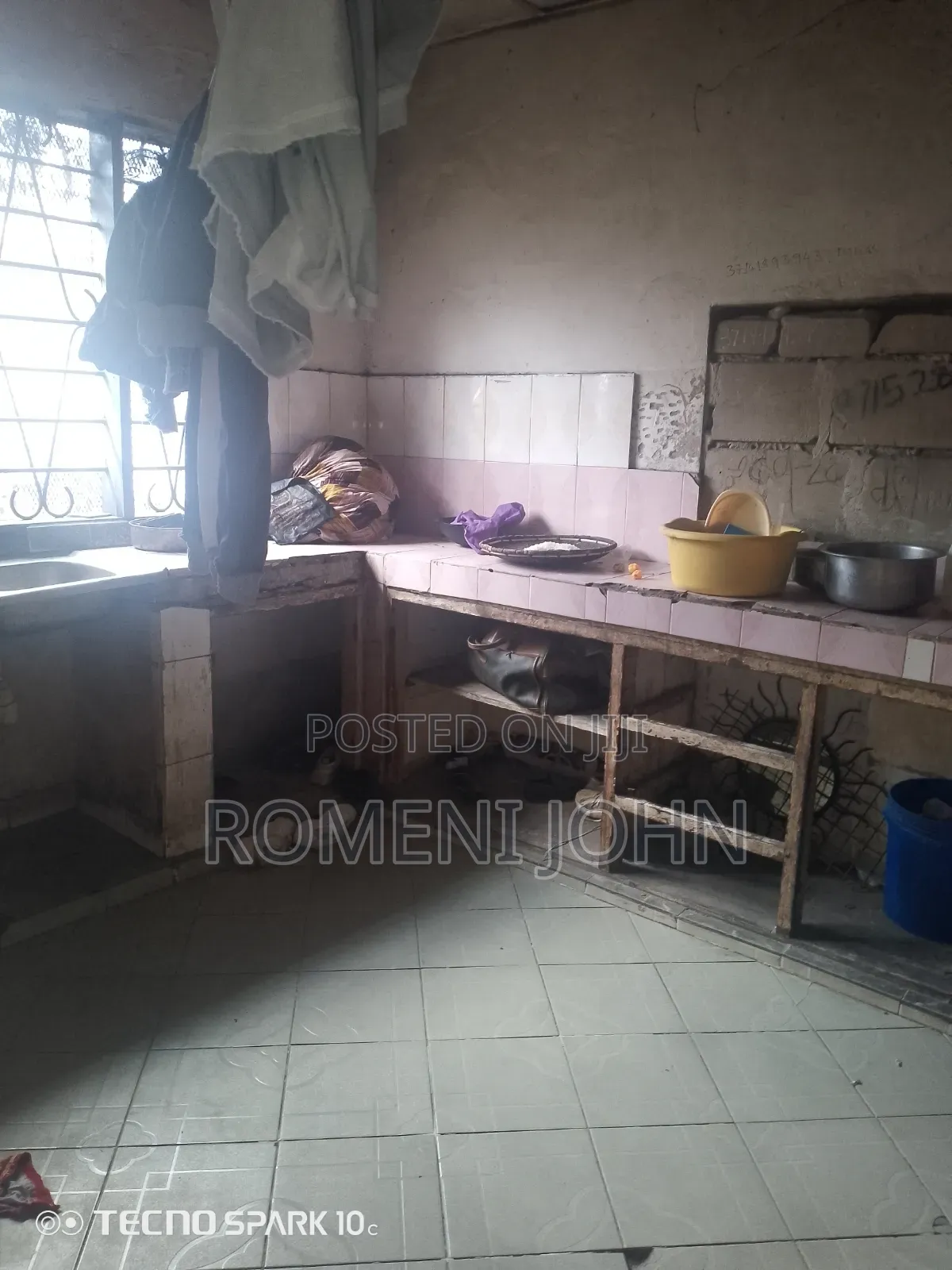 5bdrm House in Tanzania Daresalaam, Ilala for sale