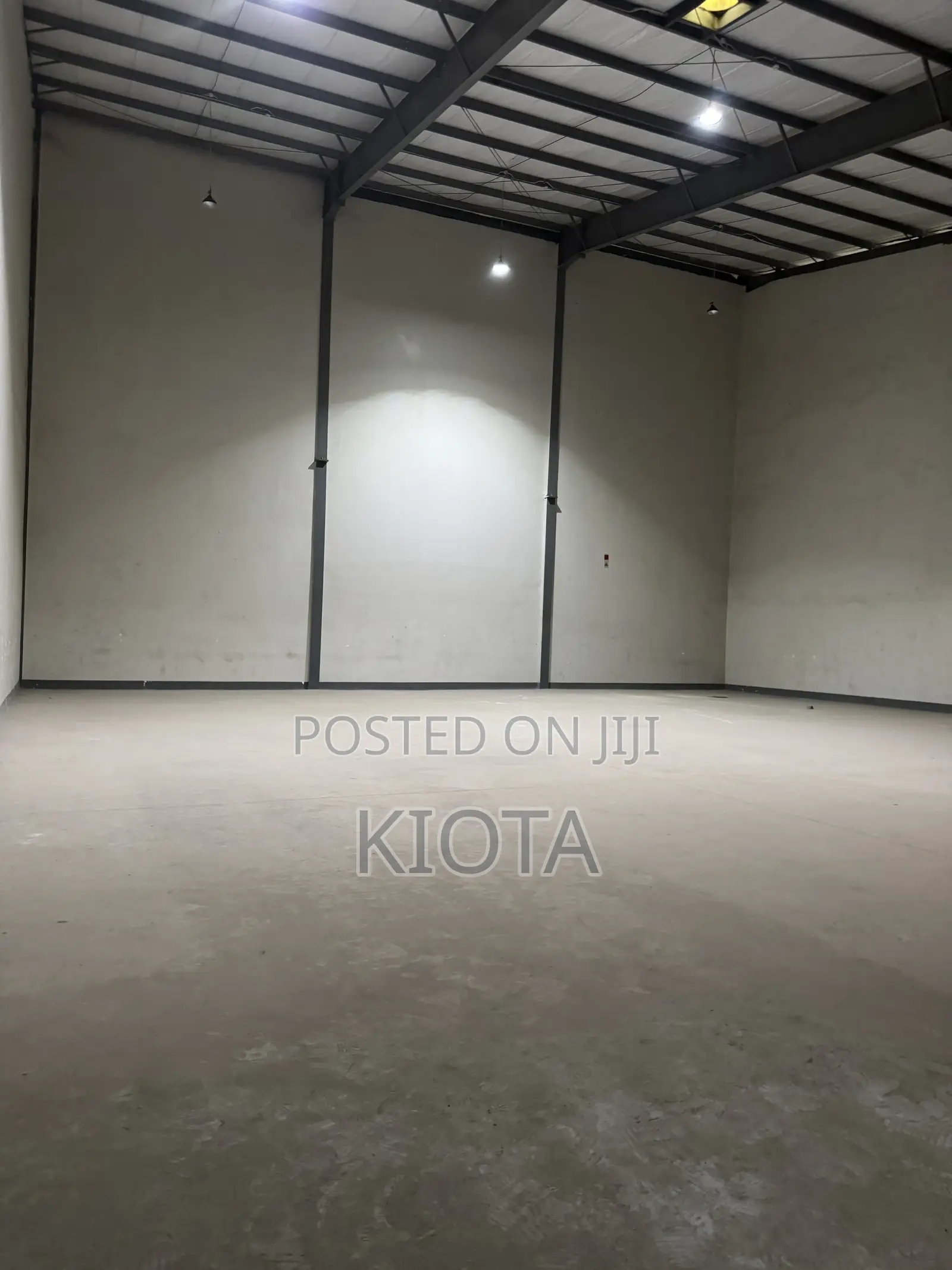 Tabata Matumbi Warehouse