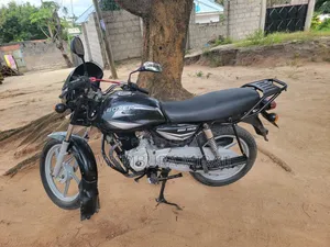 New Bajaj Boxer 125 2025 Black
