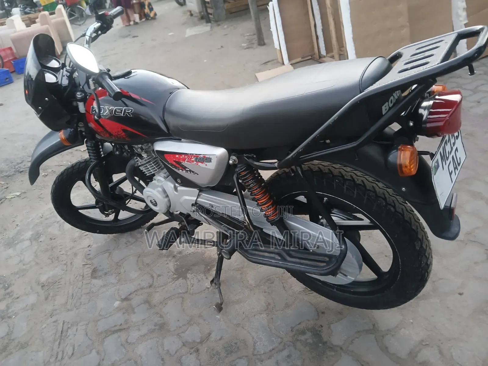 Bajaj Boxer X125 2026 Black