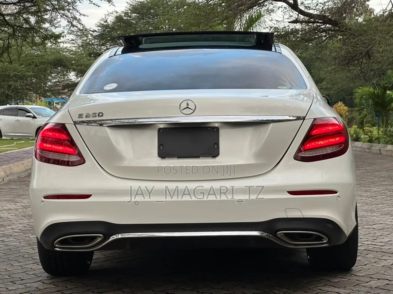 Mercedes-Benz C-Class 2016 White