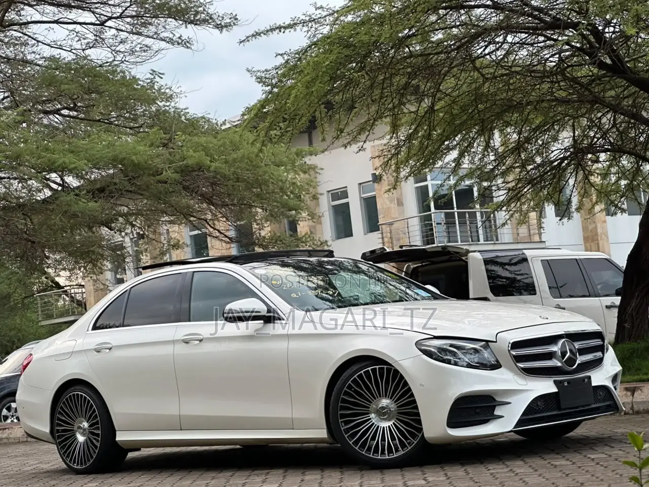 Mercedes-Benz C-Class 2016 White