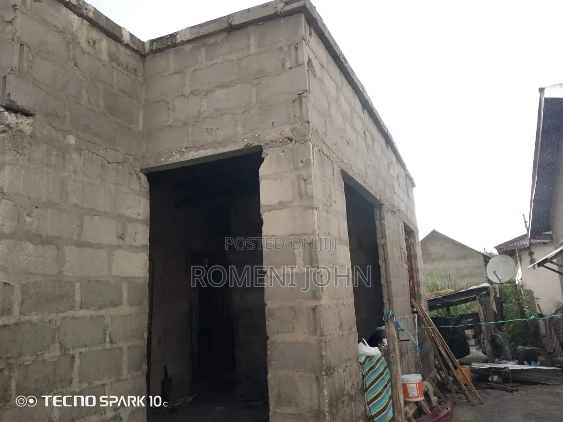 3bdrm House In Tanzania Daresalaam, Ilala For Sale