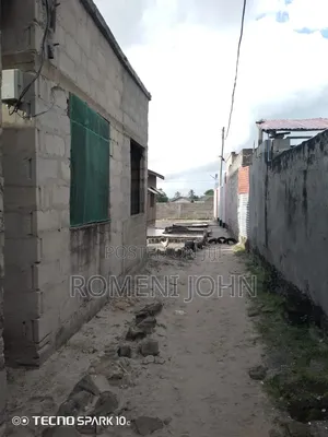 3bdrm House In Tanzania Daresalaam, Ilala For Sale