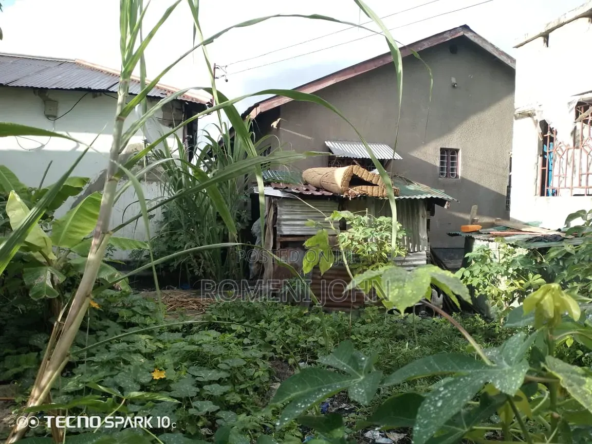 3bdrm House In Tanzania Daresalaam, Ilala For Sale