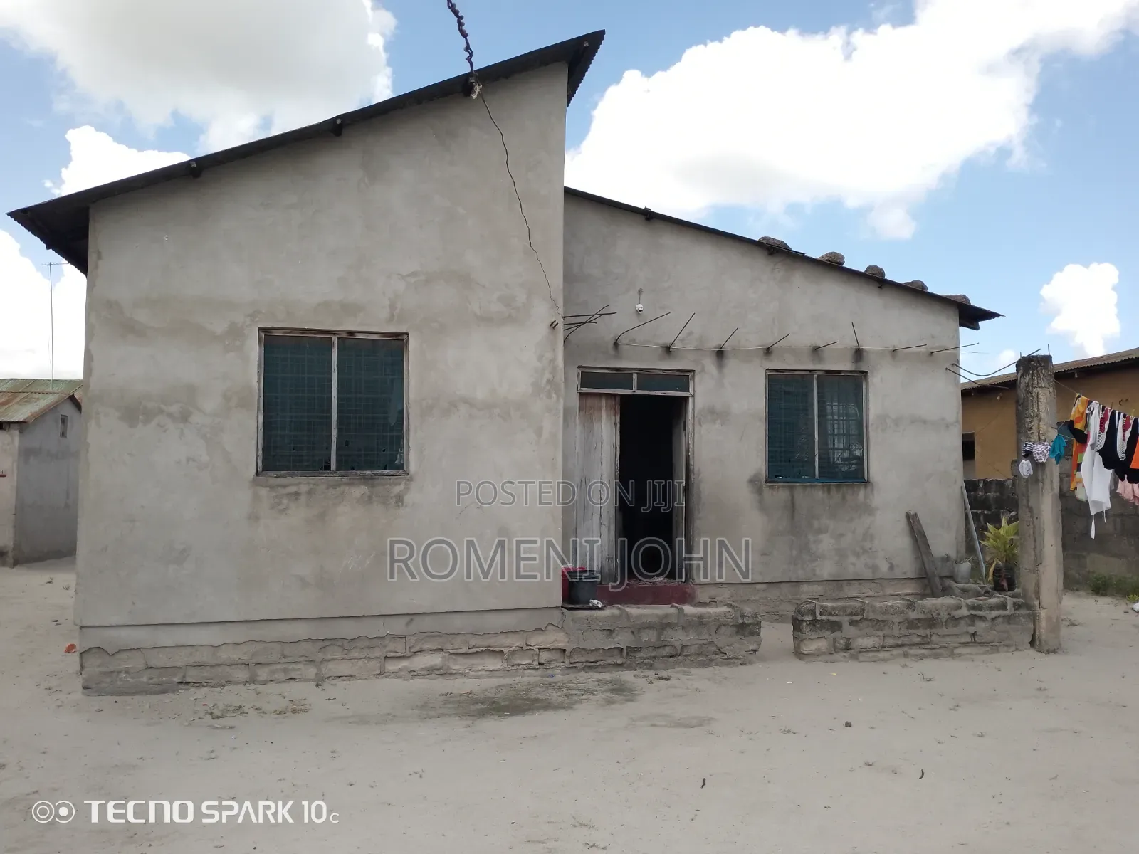 5bdrm House in Tanzania Daresalaam, Ilala for sale