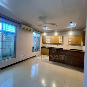 3bdrm Apartment in Kahwa Real Estate, Kunduchi for rent