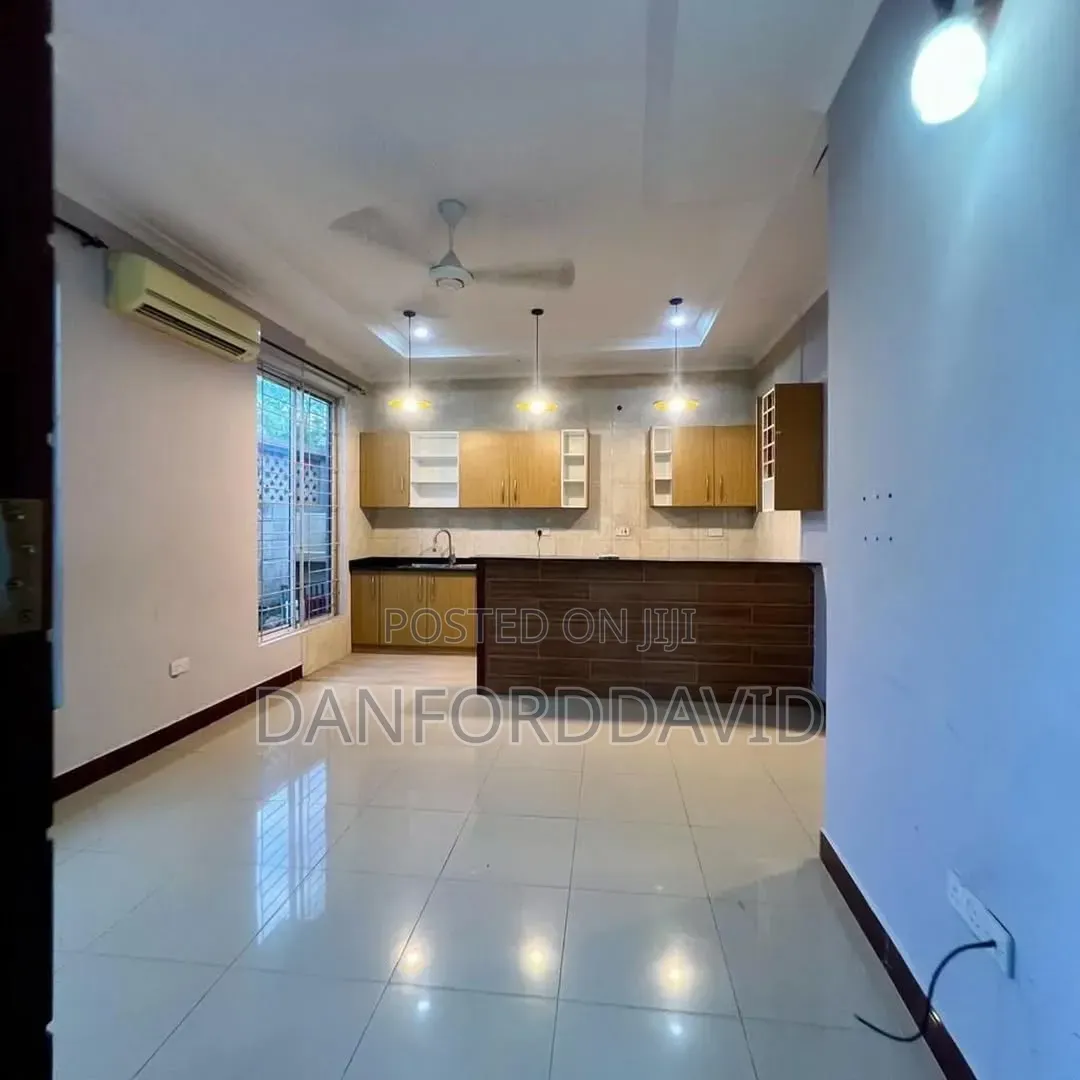 3bdrm Apartment in Kahwa Real Estate, Kunduchi for rent
