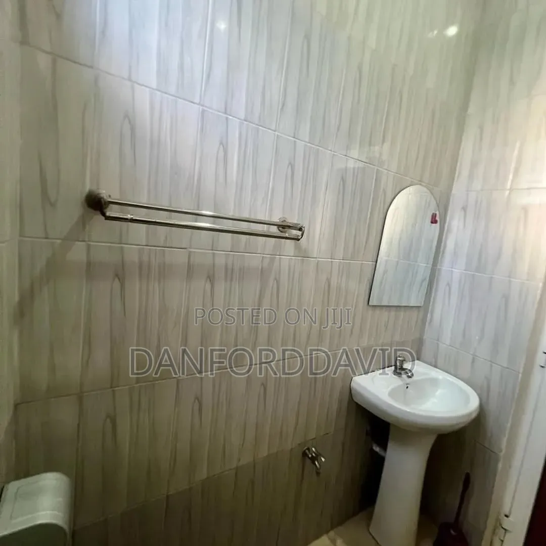 3bdrm Apartment in Kahwa Real Estate, Kunduchi for rent