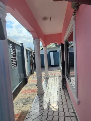 Furnished 3bdrm House in Biriani Real Estate, Chamazi for sale
