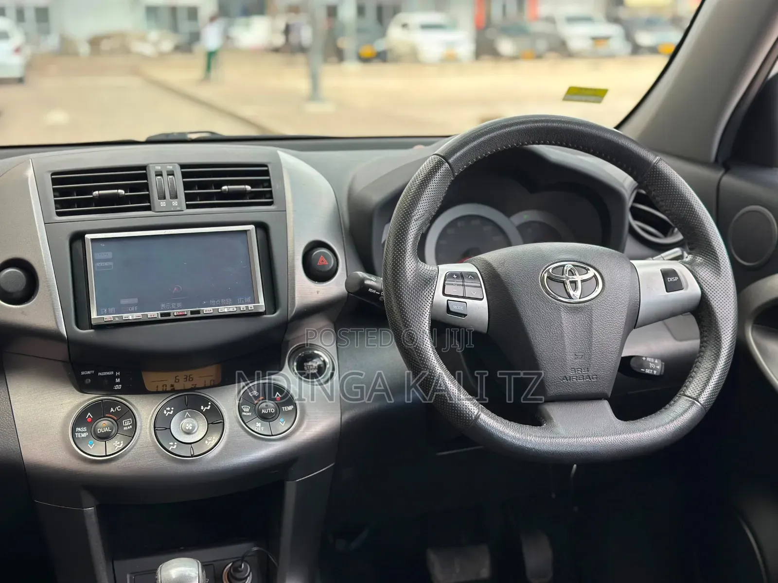 Toyota RAV4 2010 White