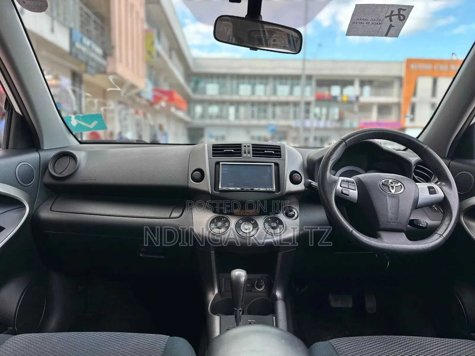 Toyota RAV4 2010 White