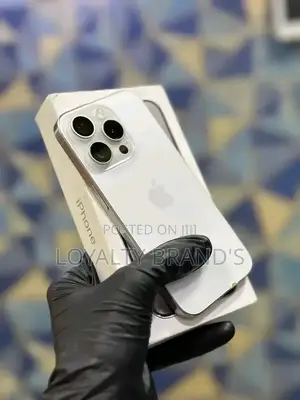 New Apple iPhone 15 Pro Max 512 GB Silver