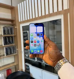 New Apple iPhone 15 Pro 128 GB White