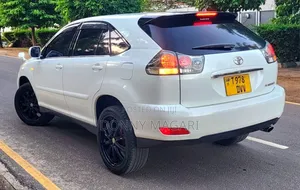 Toyota Harrier 2006 White