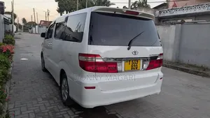 Toyota Alphard 2004 White