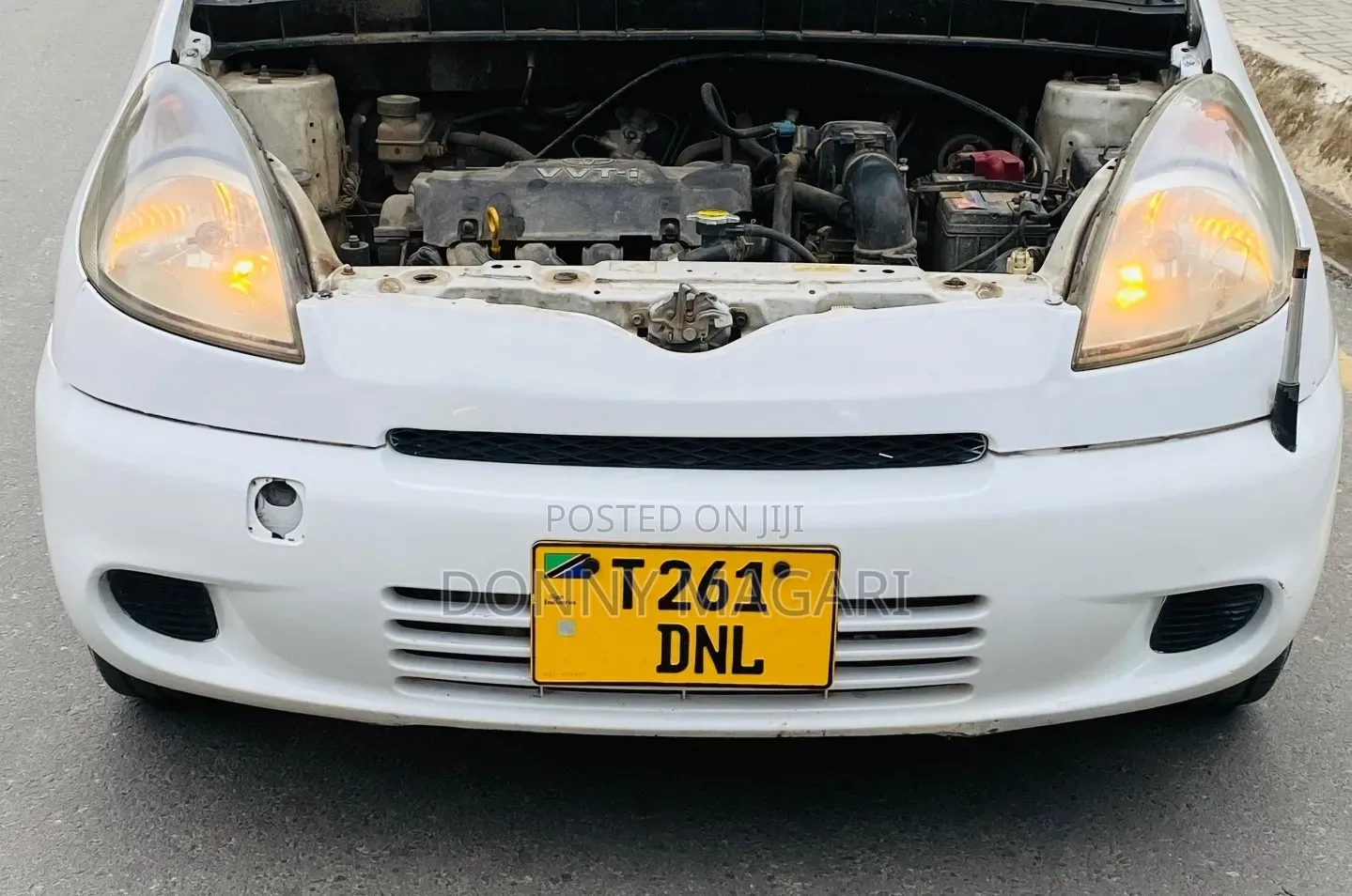 Toyota Fun Cargo 2003 White