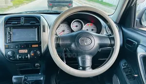 Toyota RAV4 2004 Gray