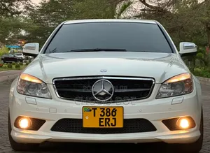 Mercedes-Benz C200 2008 White