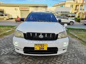 Toyota Kluger 2004 White
