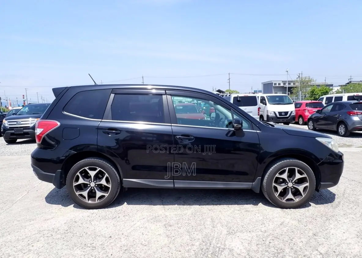 Subaru Forester 2012 Black
