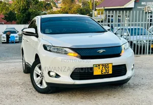 Toyota Harrier 2017 White