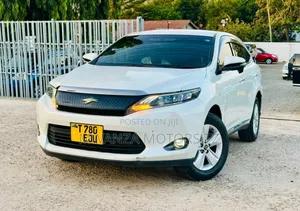Toyota Harrier 2017 White