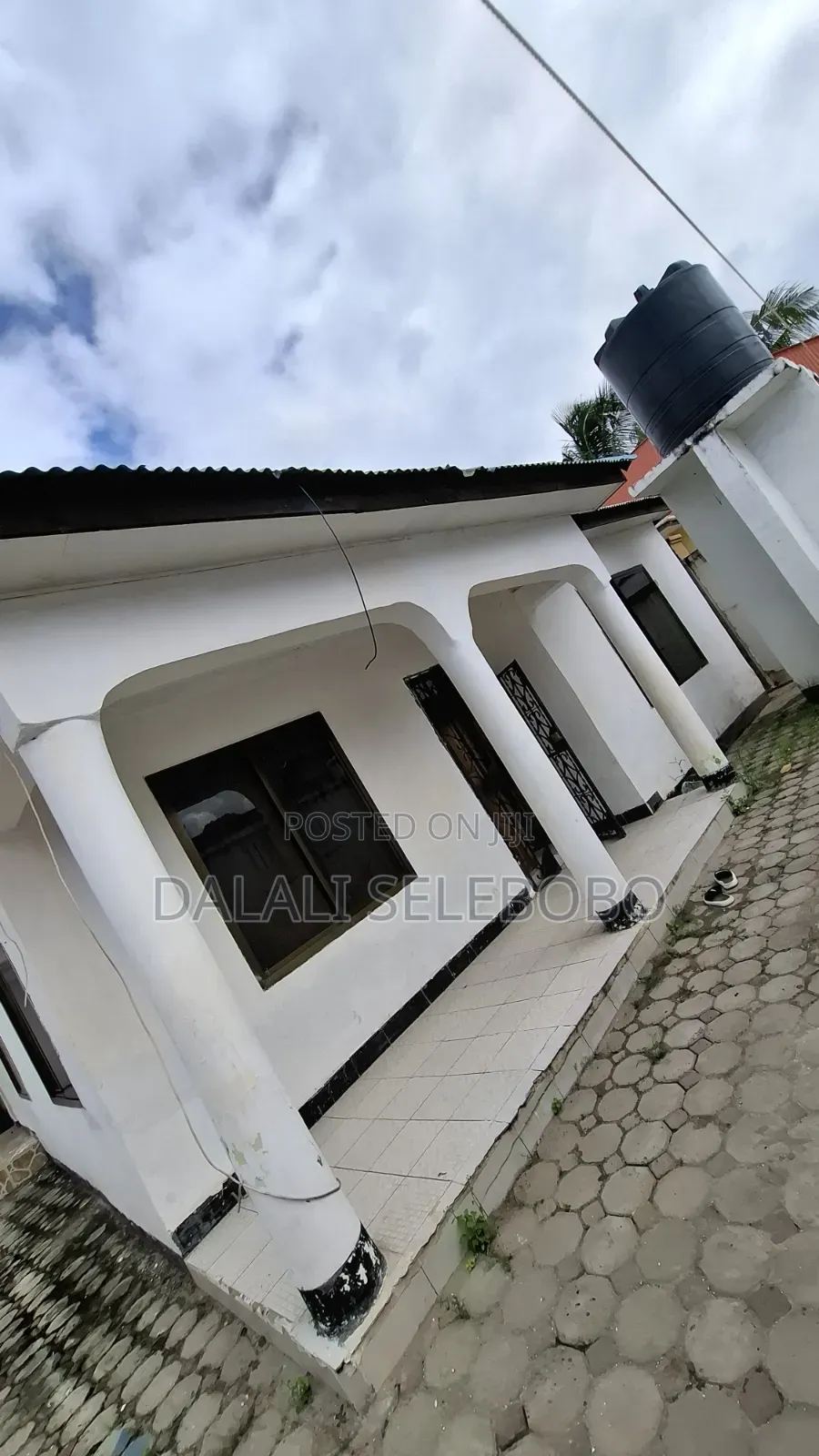 4bdrm Bungalow in Mbezi Beach Makonde for sale