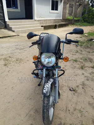 Bajaj Boxer 125 2024 Black